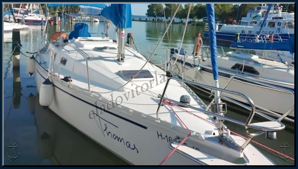 Eladó Fűke 32 vitorlás hajó a Balatonon https://eladovitorlasok.hu
